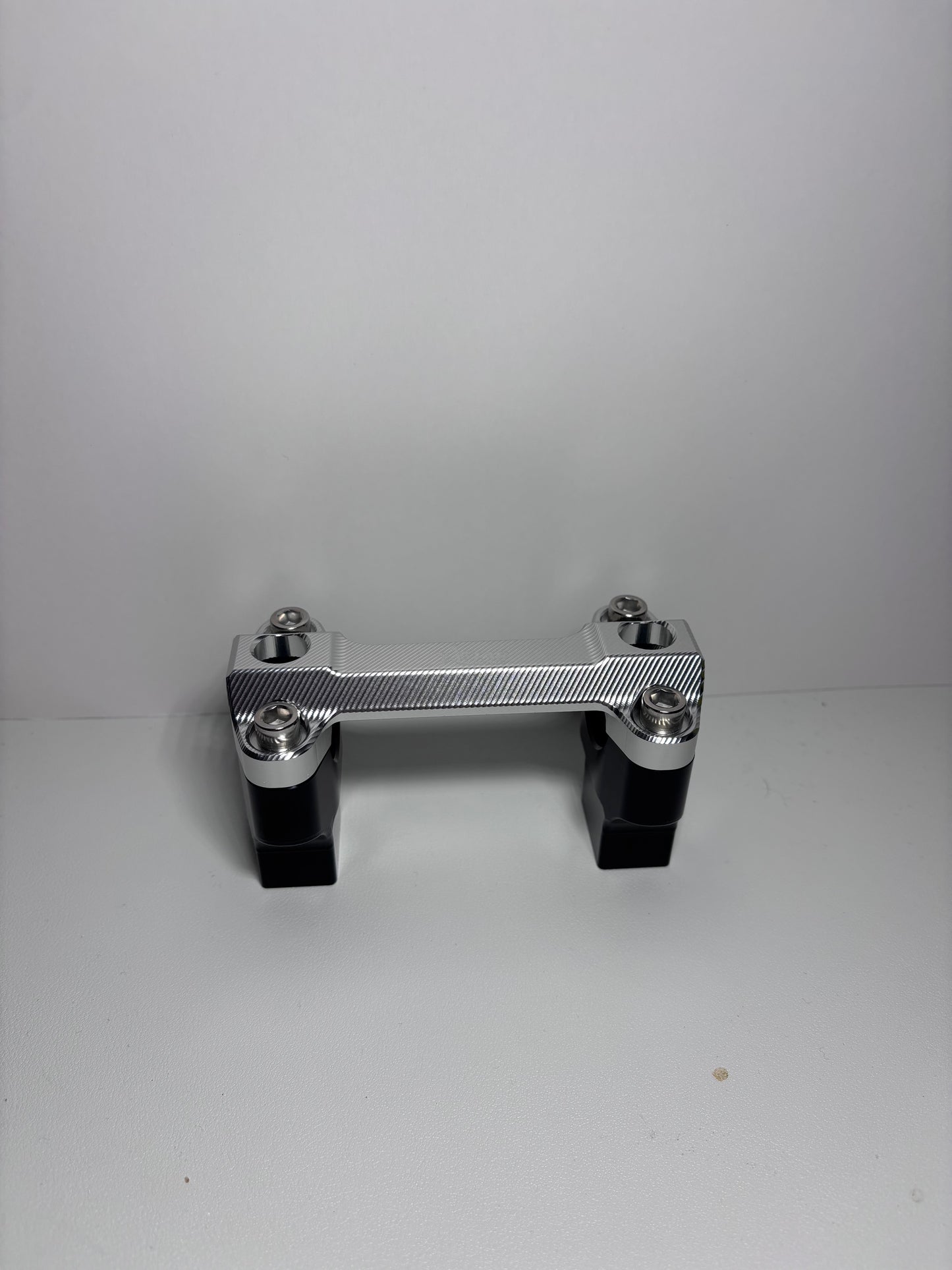Ultra bee bar clamp