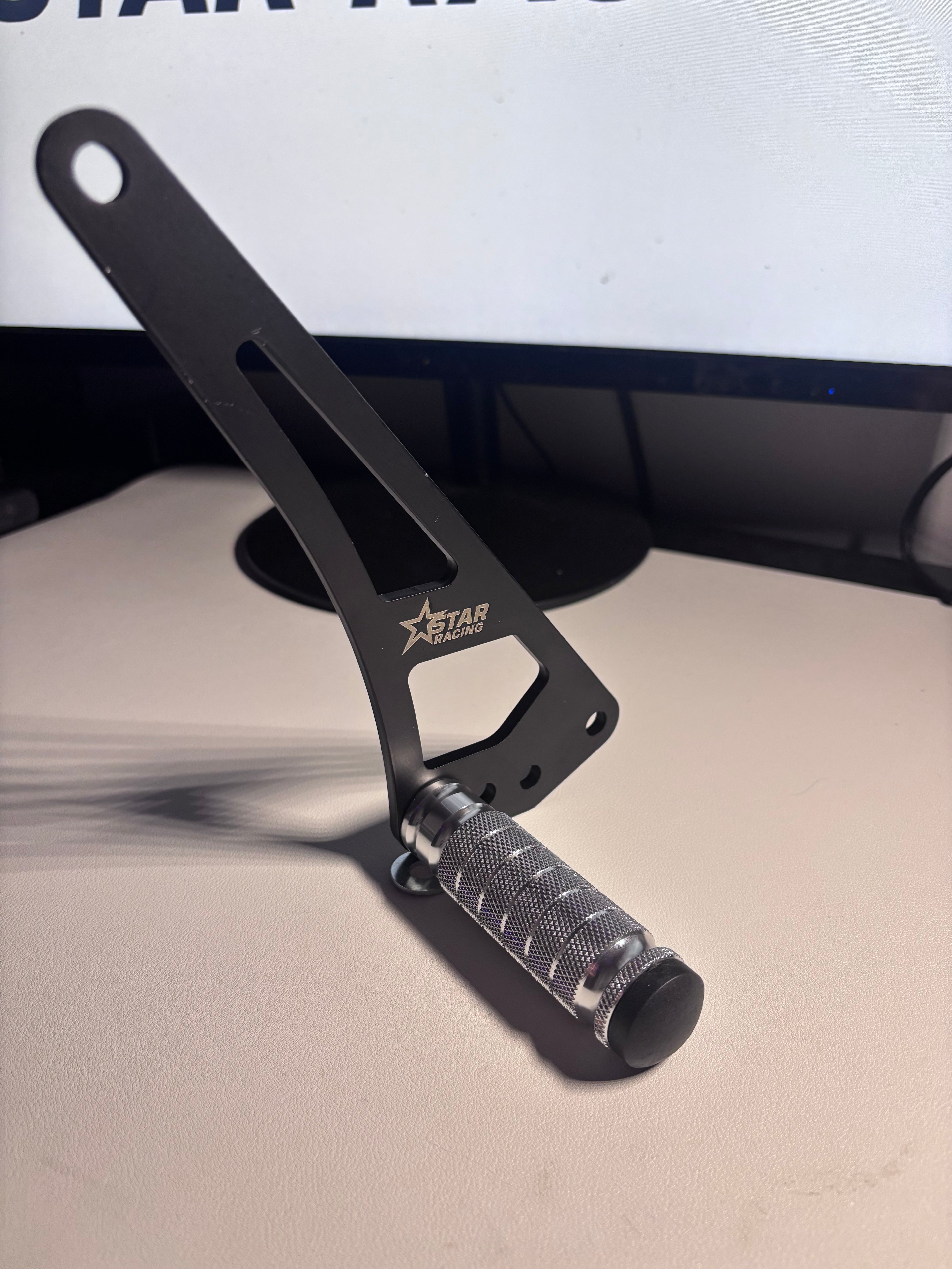 E-Ride pro foot lock