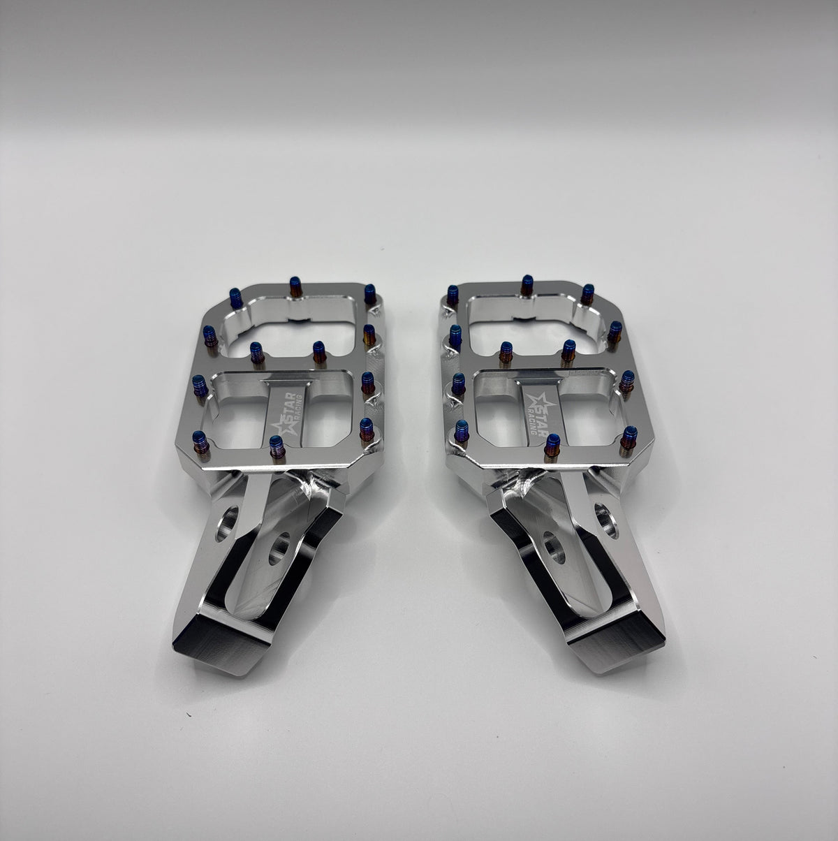 Ultra bee titanium pegs